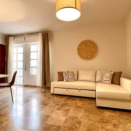 Διαμέρισμα Boho Lucano 01 *